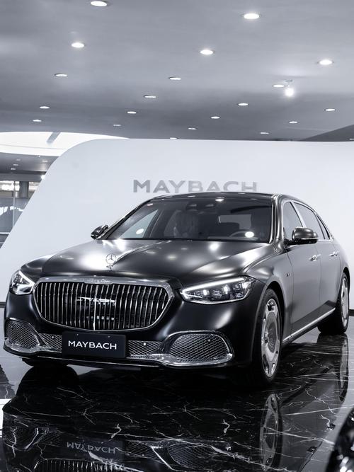 重庆216岚图汽车的售后服务让用户无忧出行，迈巴赫未来的豪华车趋势